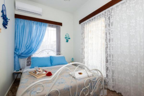 Stratos Seaside corner apartment